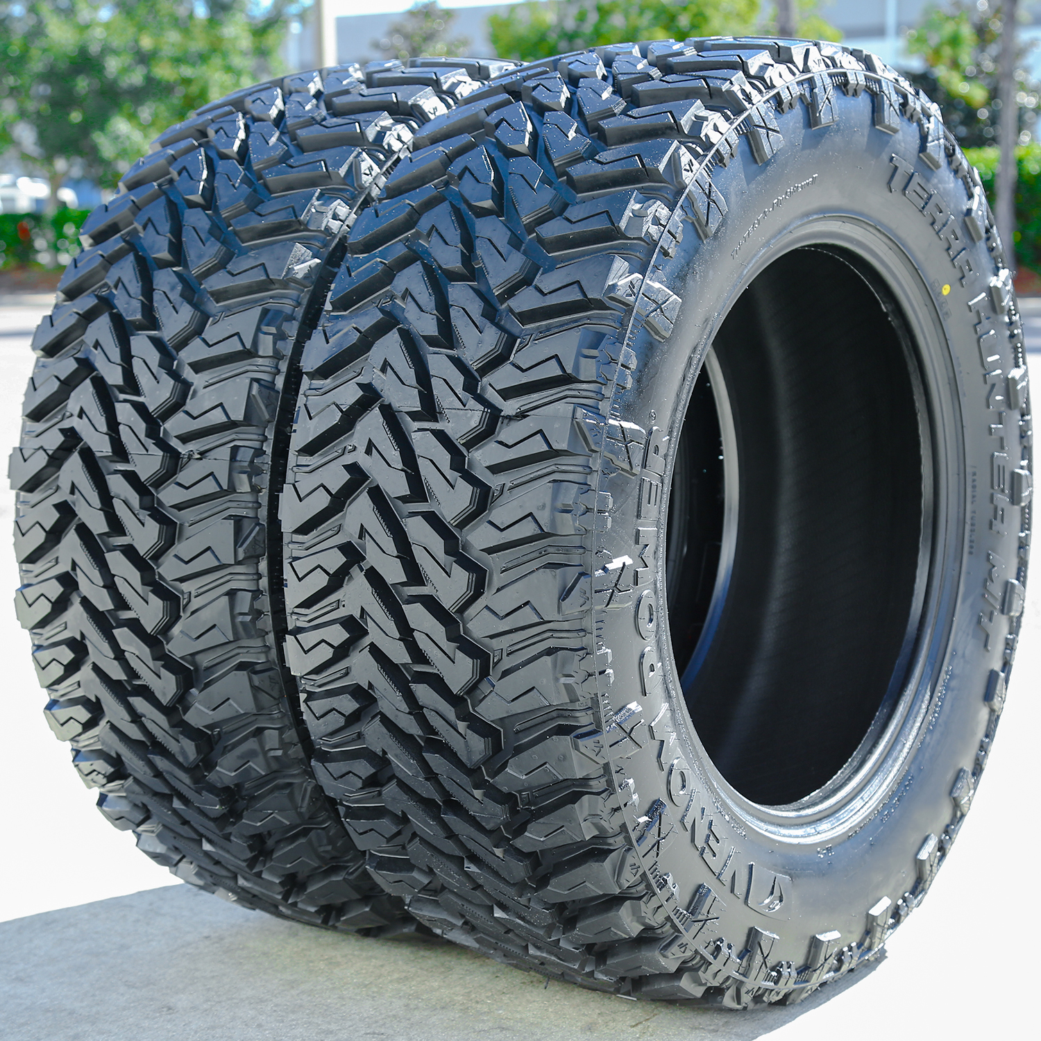 Tire Venom Power Terra Hunter M/T LT 33X12.50R20 Load E 10 Ply MT Mud - Picture 4 of 10