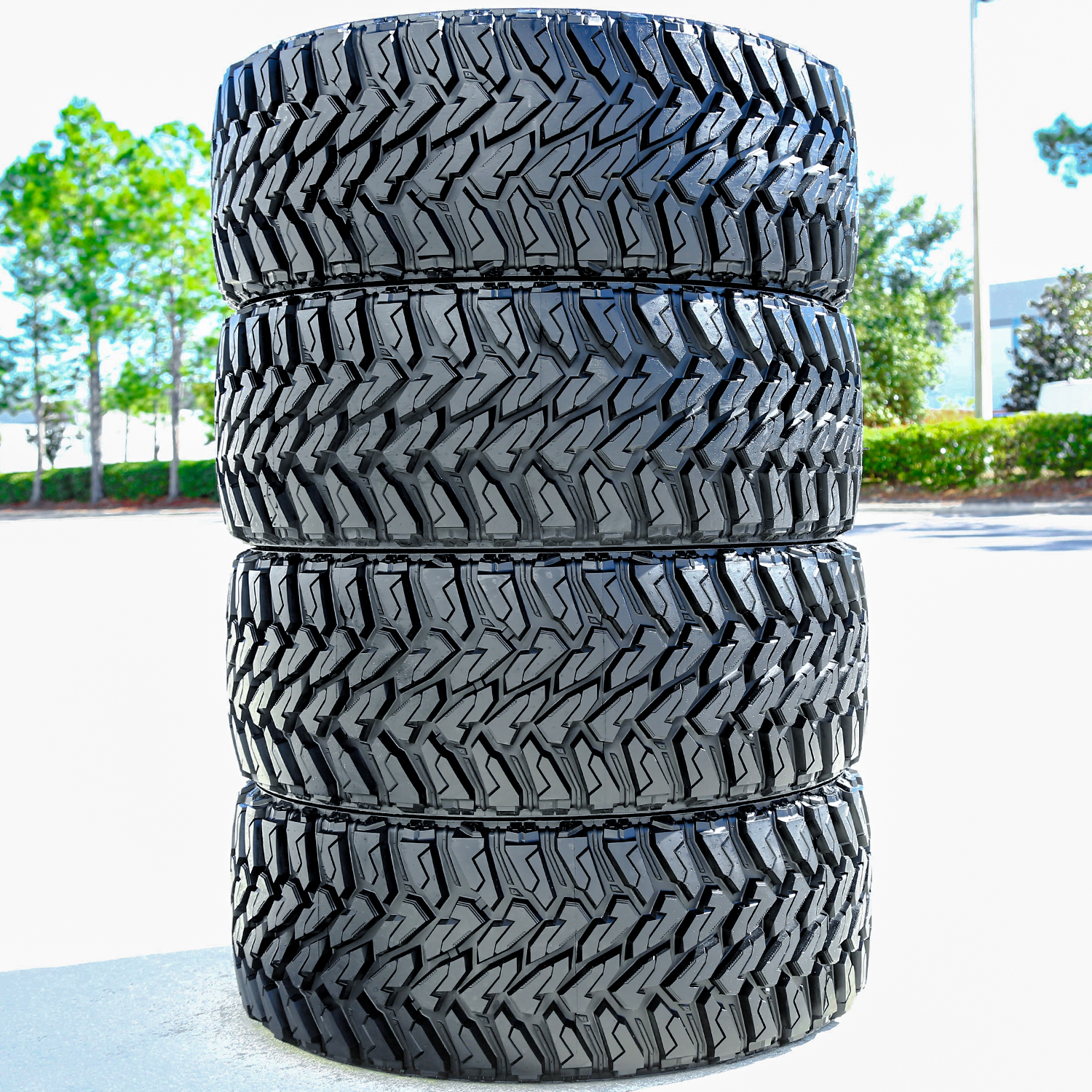 Tire Venom Power Terra Hunter M/T LT 33X12.50R20 Load E 10 Ply MT Mud - Picture 7 of 10